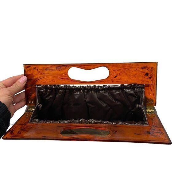 Vintage Brown Vinyl Faux Leather Clutch with Tortoiseshell Plastic Handle 60s - Picture 2 of 14